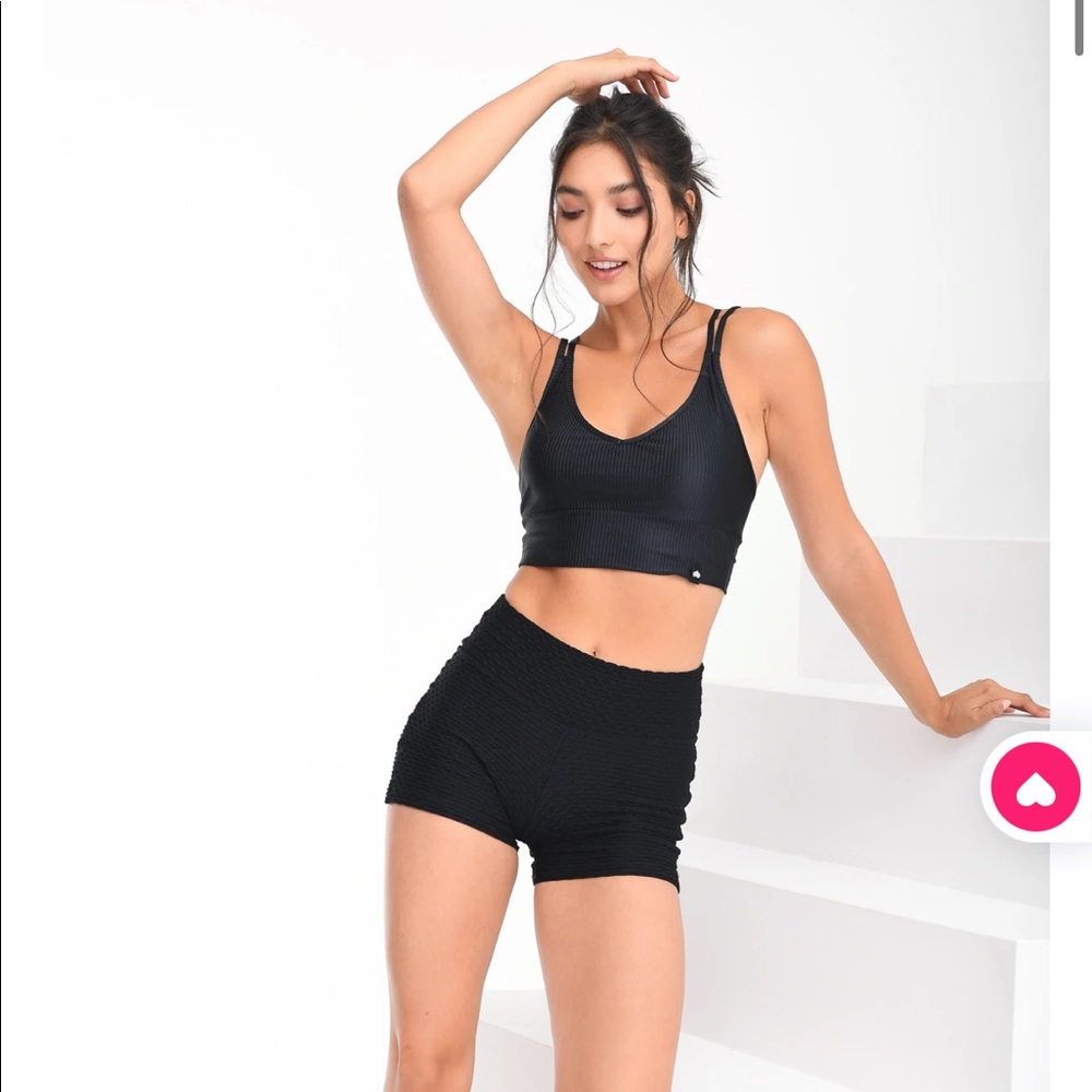 Booty by Brabants The Show Stopper Top Black